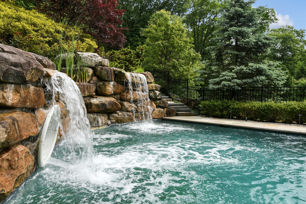 16 Pond View, Montville, Nj 07045 - Sold - Nj Lux Real Estate