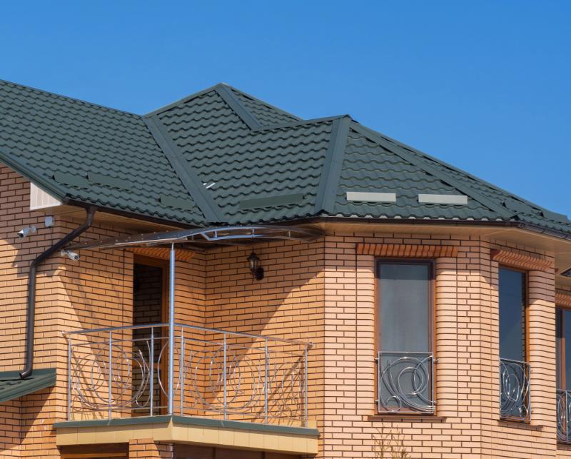 does a new roof increase home value