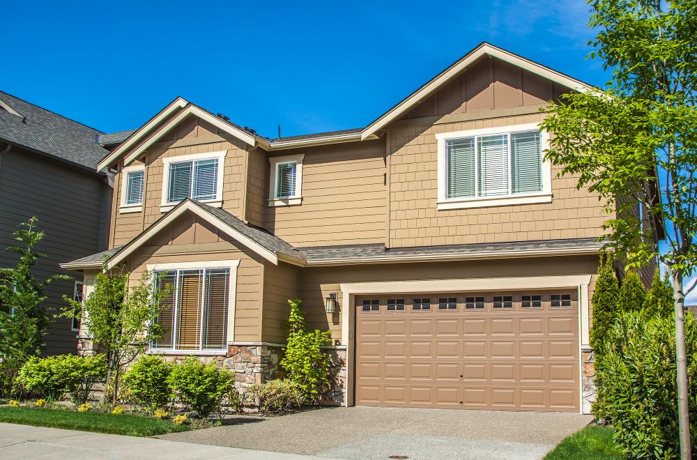 does adding a garage increase home value